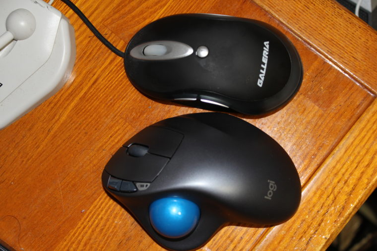 M570tを比較